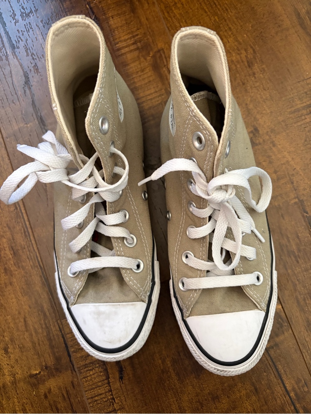 Converse High Top Green Sneakers - Size 6 W - Picture 2 of 7